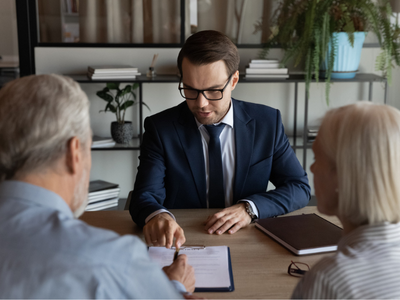 lawyer with estate planning