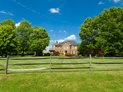 sale of real estate trustee